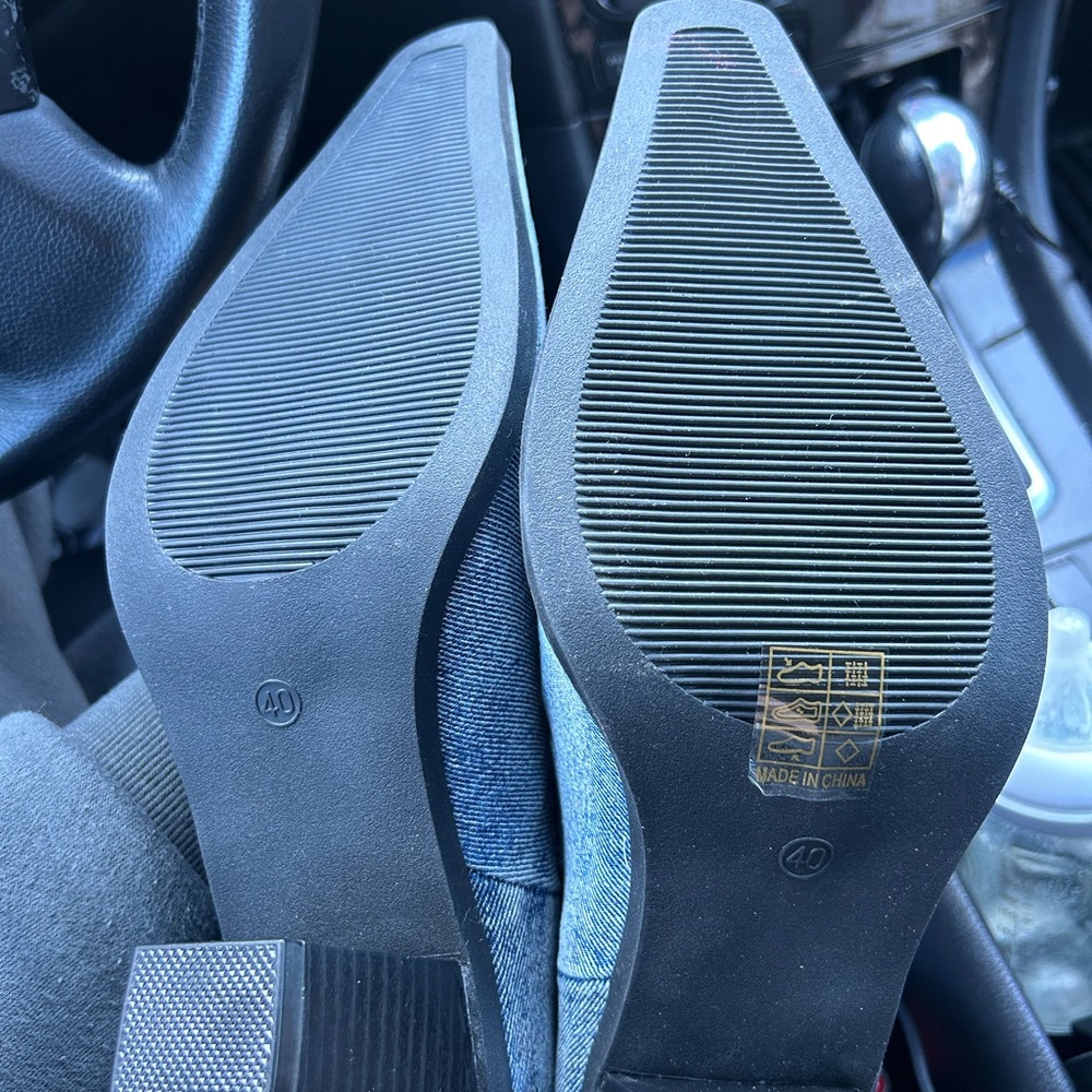 Denim Western Cowboy Boots - Picture 3 of 4
